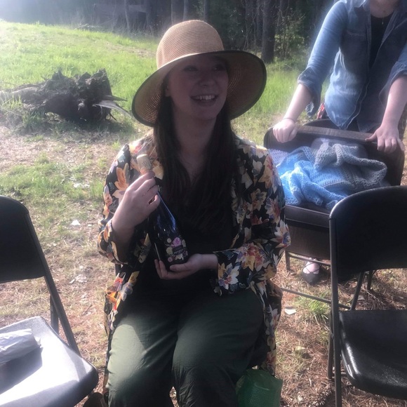 Meet your Posher, Eliana - Picture 9 of 9